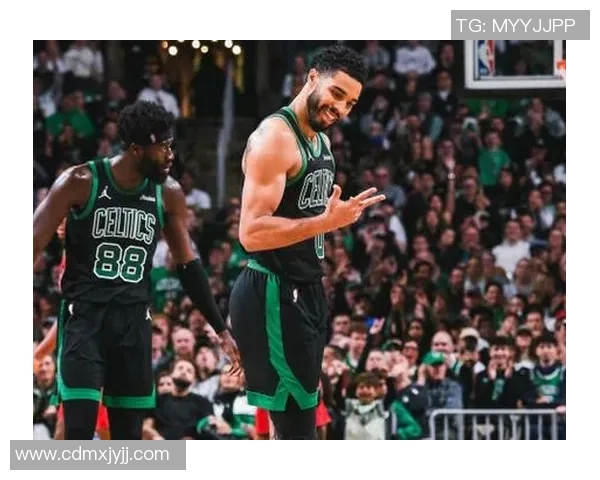 凯尔特人明星曝出绯闻内幕 传闻引发球迷热议与关注